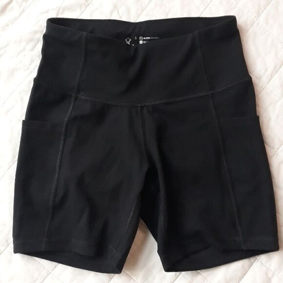 Heath Yoga shorts stretchable sz.XS - Picture 1 of 3
